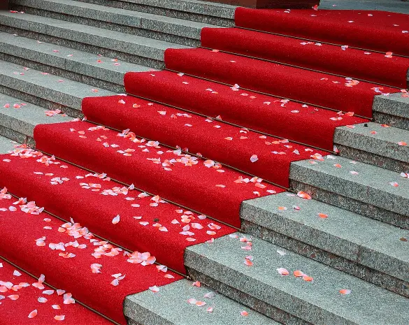 RED CARPET RENTAL